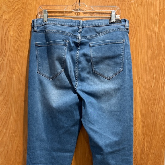 Nicole Miller Blue Skinny Jeans - Picture 3 of 5